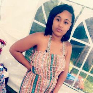 Meet your Posher, Tabitha